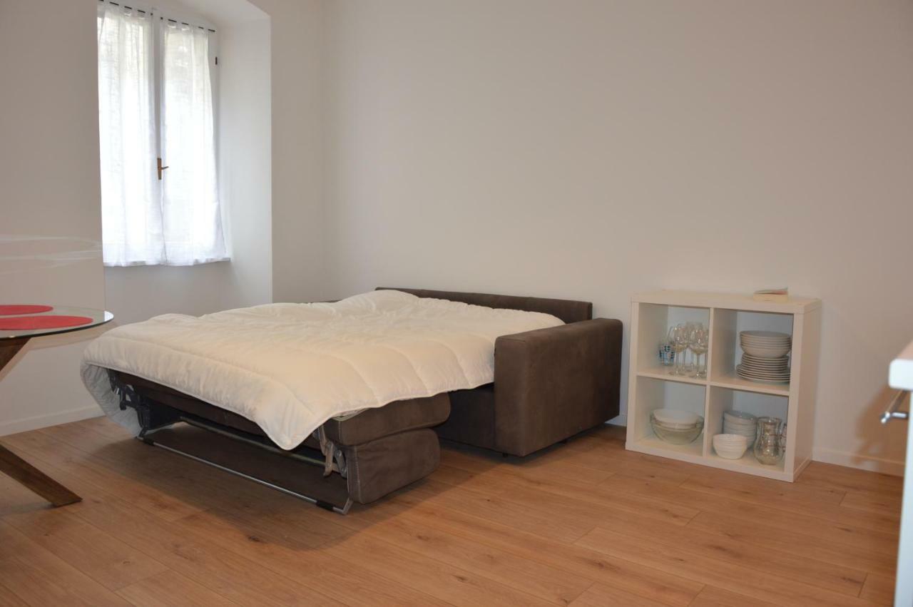 Appartamento Sunrise - Centro Storico N1 ริวาเดลการ์ดา ภายนอก รูปภาพ